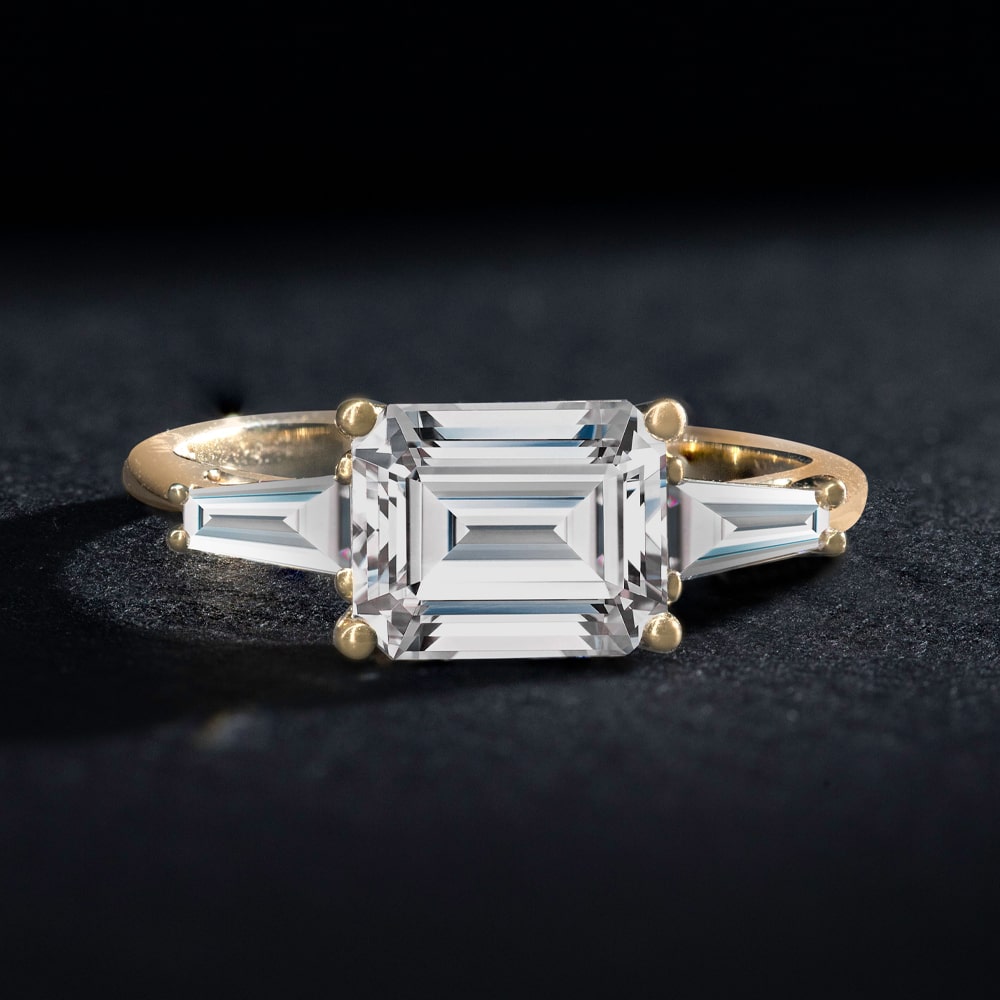 Diamond Center Engagement Ring Diamond Center Engagement Ring
