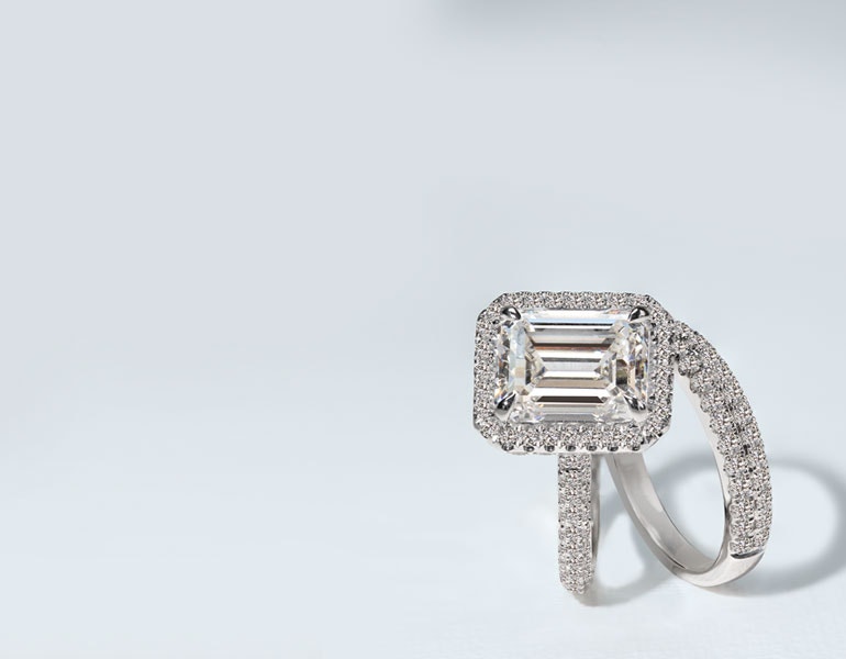 Halo Design Engagement rings
