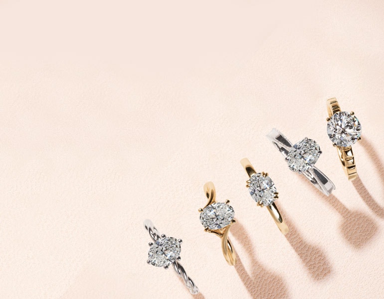 Solitaire engagement rings